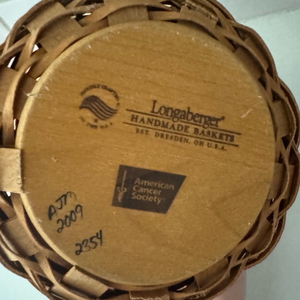Longaberger basket for Breast Cancer Awareness - Picture 4 of 5